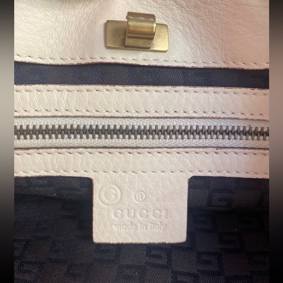 SOLD‼️ Gucci cream leather shoulder bag - Picture 5 of 12